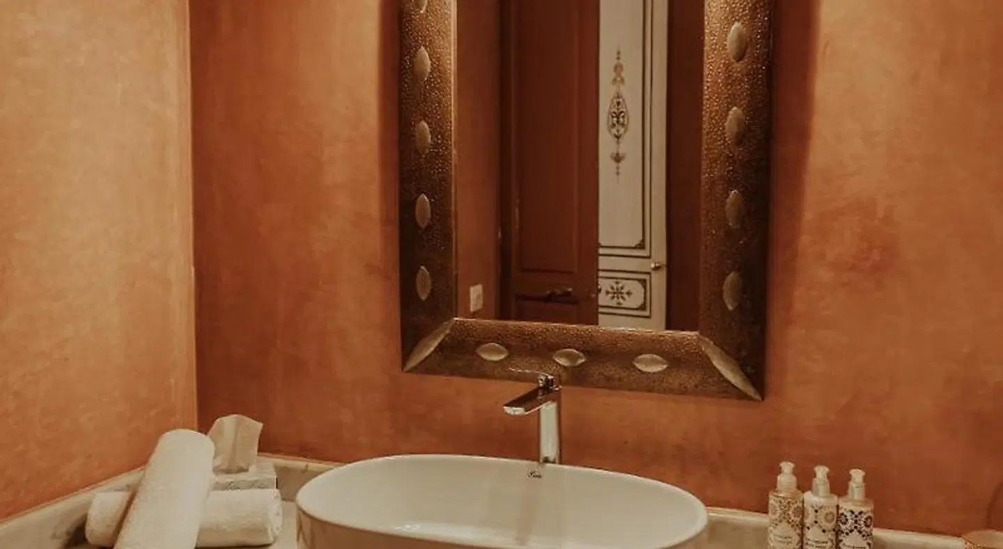 Riad Bamaga BATHROOM