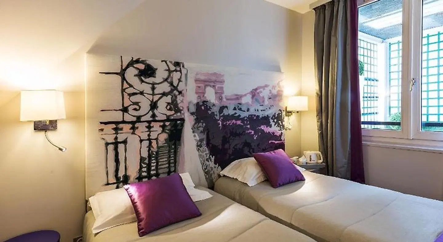 Hôtel Harvey ROOM_EXAMPLE