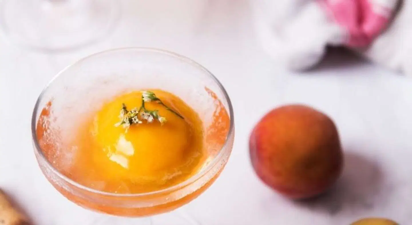 Radisson Blu Hotel Dubai Waterfront RESTAURANT