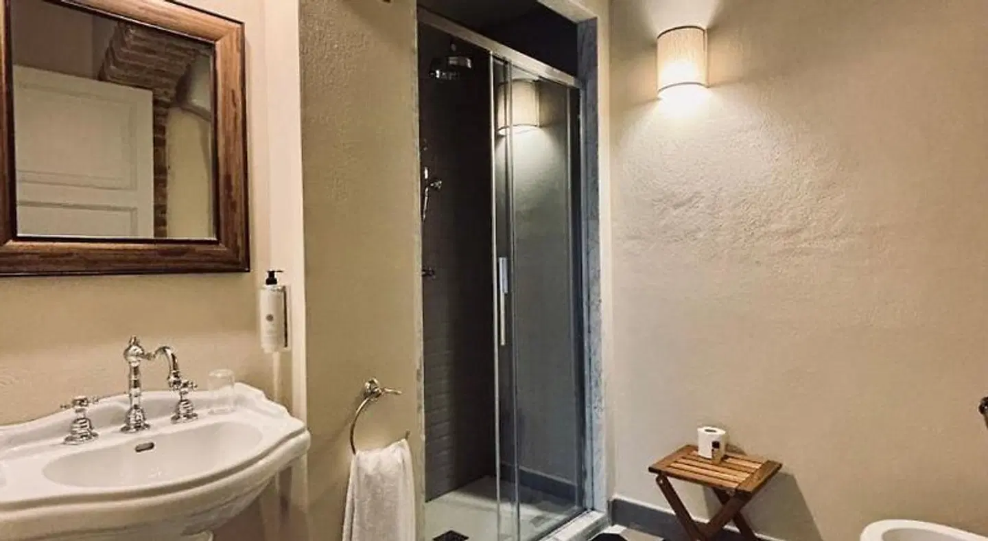 Tenuta Sant'Ilario BATHROOM