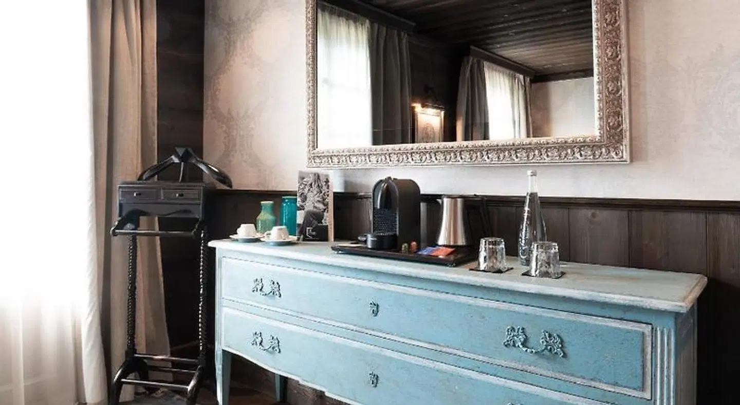 Hotel Le Castel BATHROOM