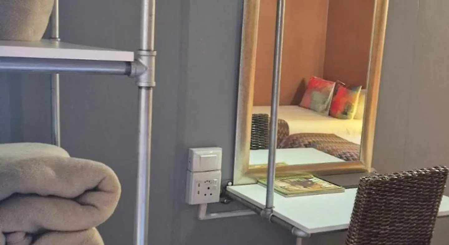 44 on Ennis Guest Lodge and Restaurant ROOM_EXAMPLE