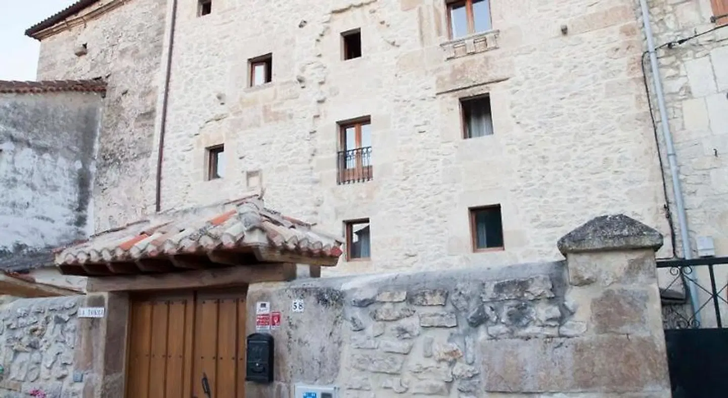Hotel Rural La Torre de Bisjueces EXTERIOR