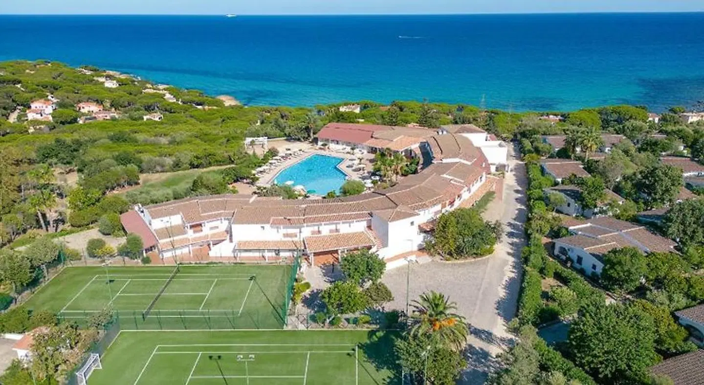 Nicolaus Club Quattro Lune Resort EXTERIOR