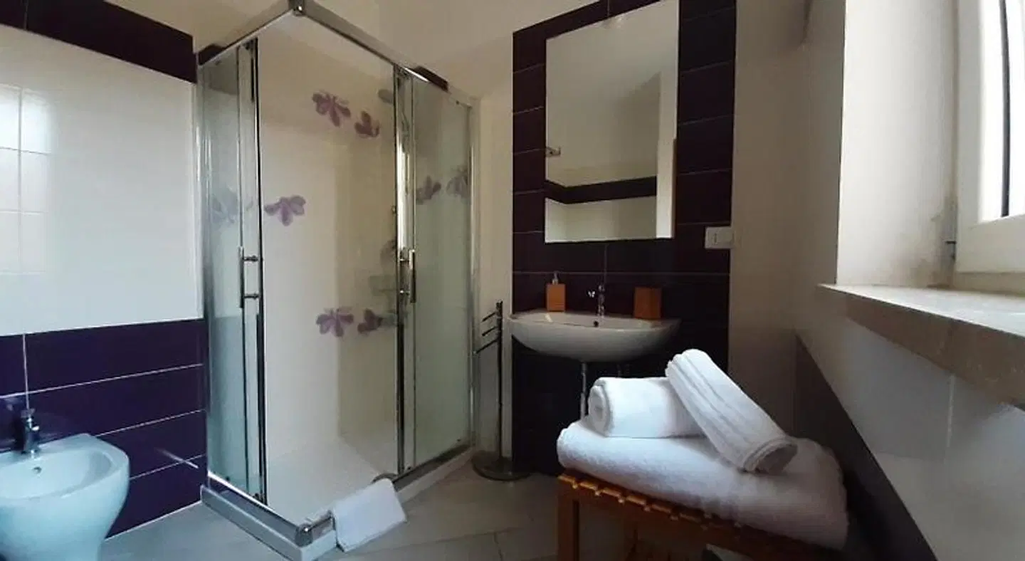 B&B La Piazzetta BATHROOM