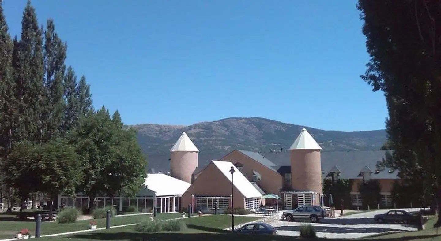 Hotel La Posada De Alameda EXTERIOR