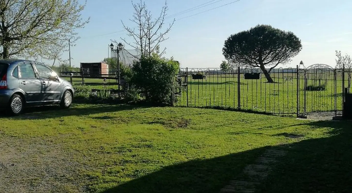 Domaine de la Lucarliere GARDEN