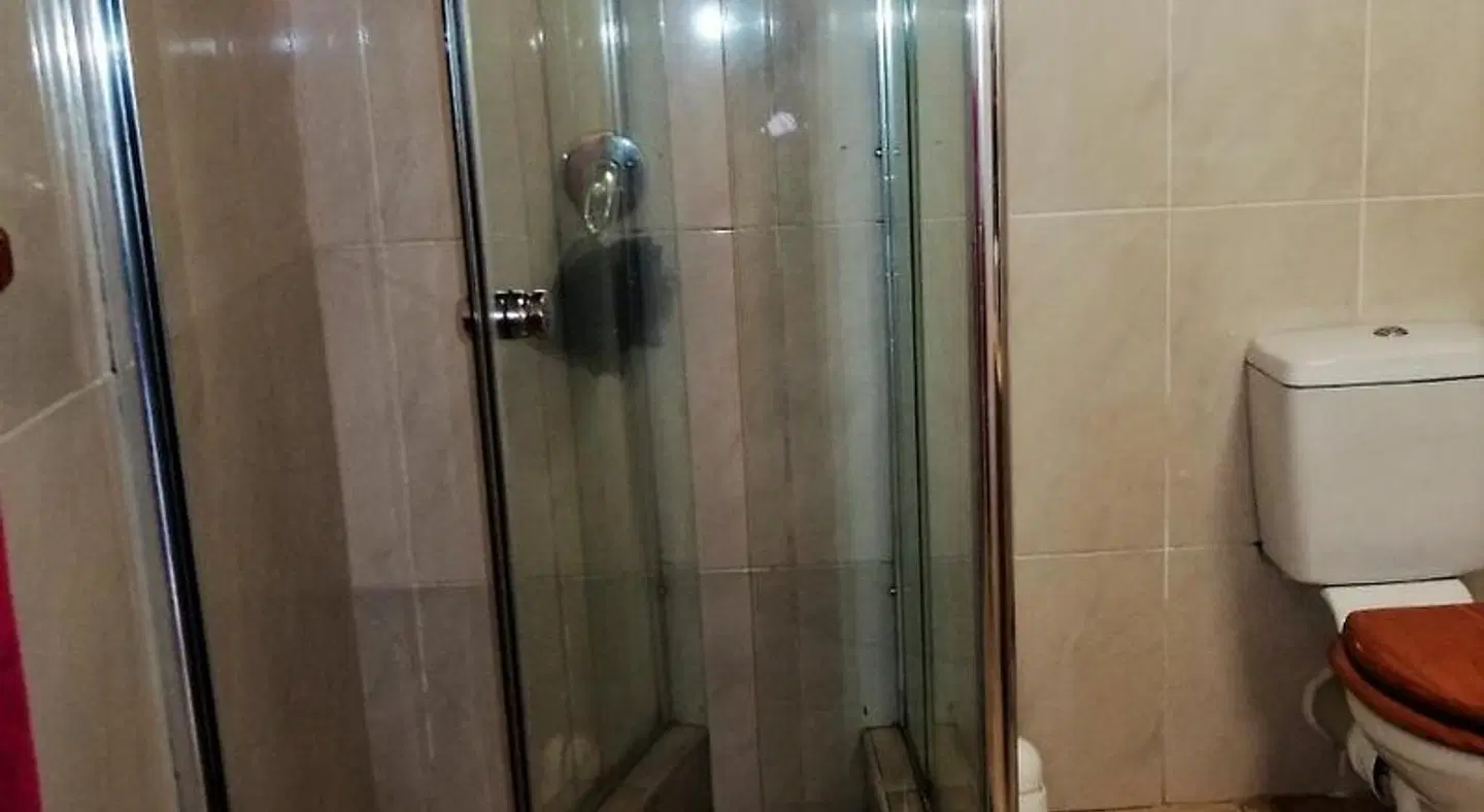 Dolphin Point B&B BATHROOM