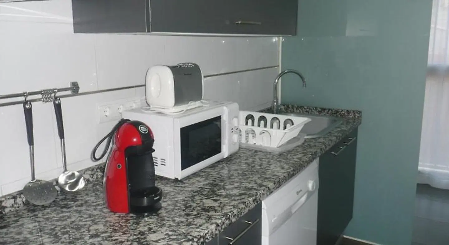 Malvarosa Beach Apartments by Hoom BATHROOM