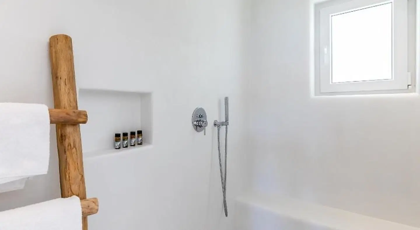 Evlalia Studios & Apartments BATHROOM