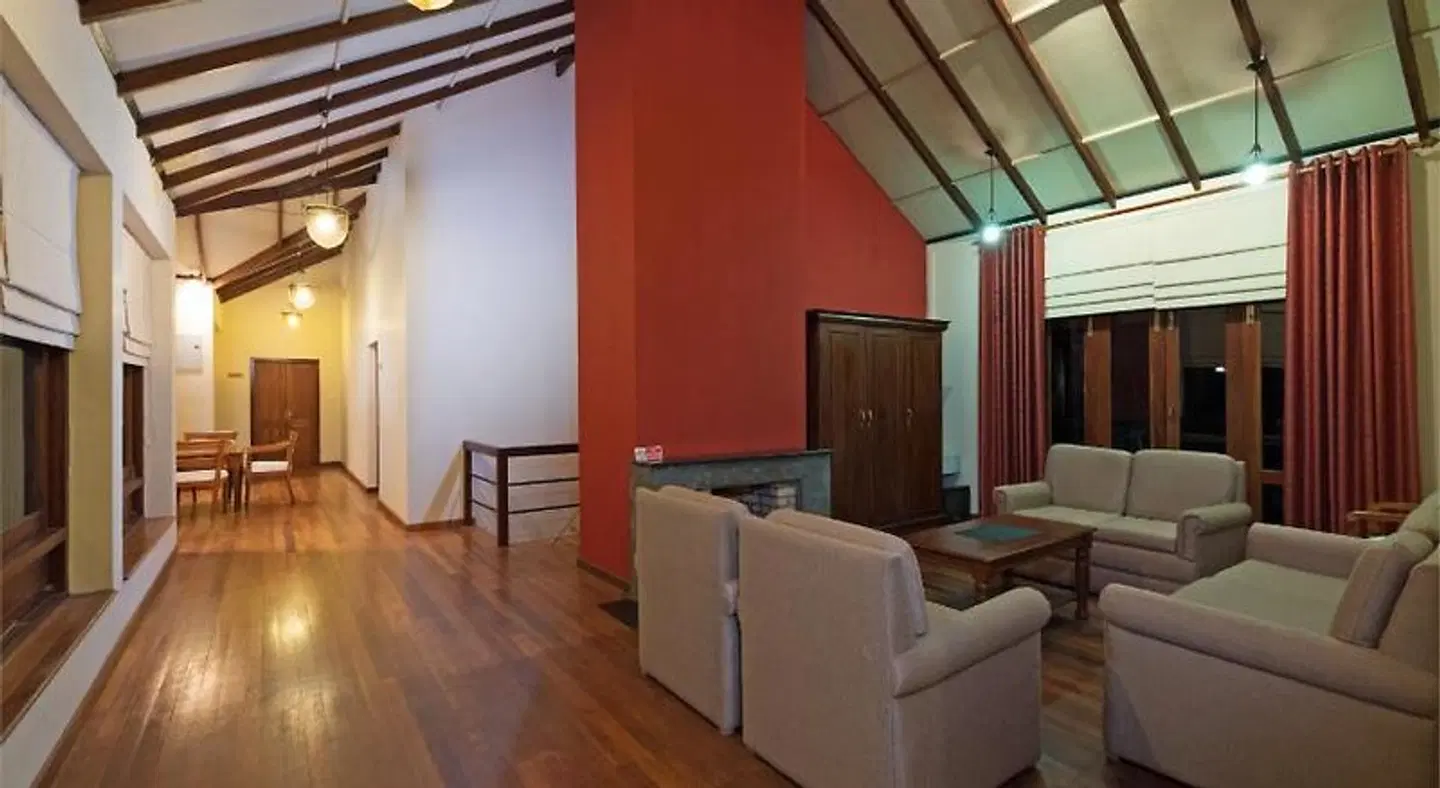 The Walden LOUNGE_LOBBY