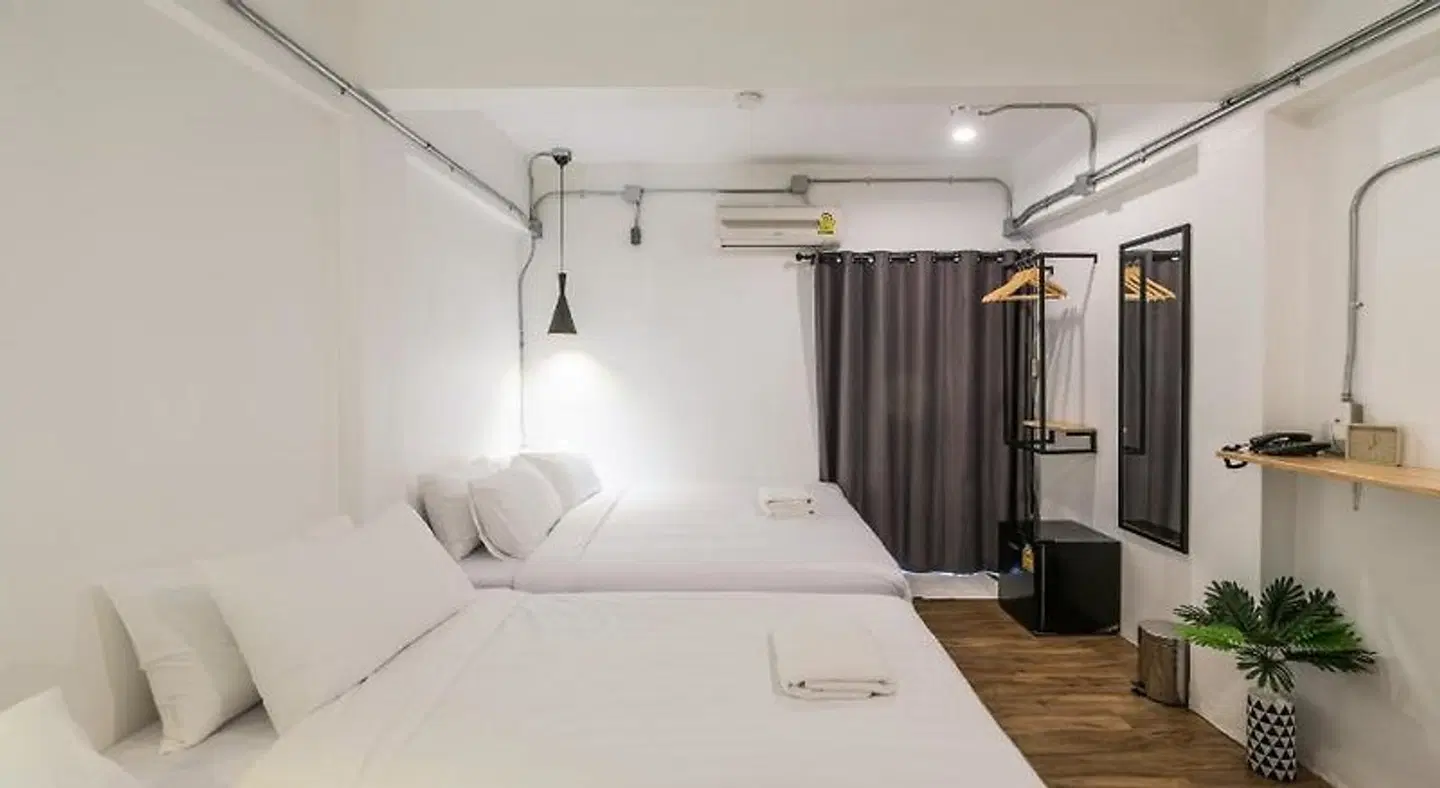 Your Space Hotel Prasingh ROOM_EXAMPLE