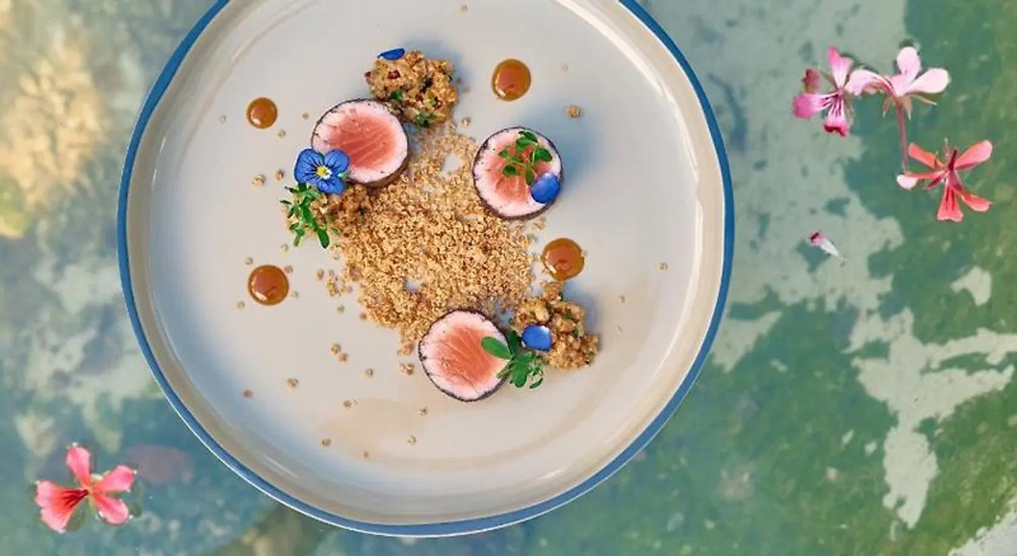 Chateau Salavaux BATHROOM