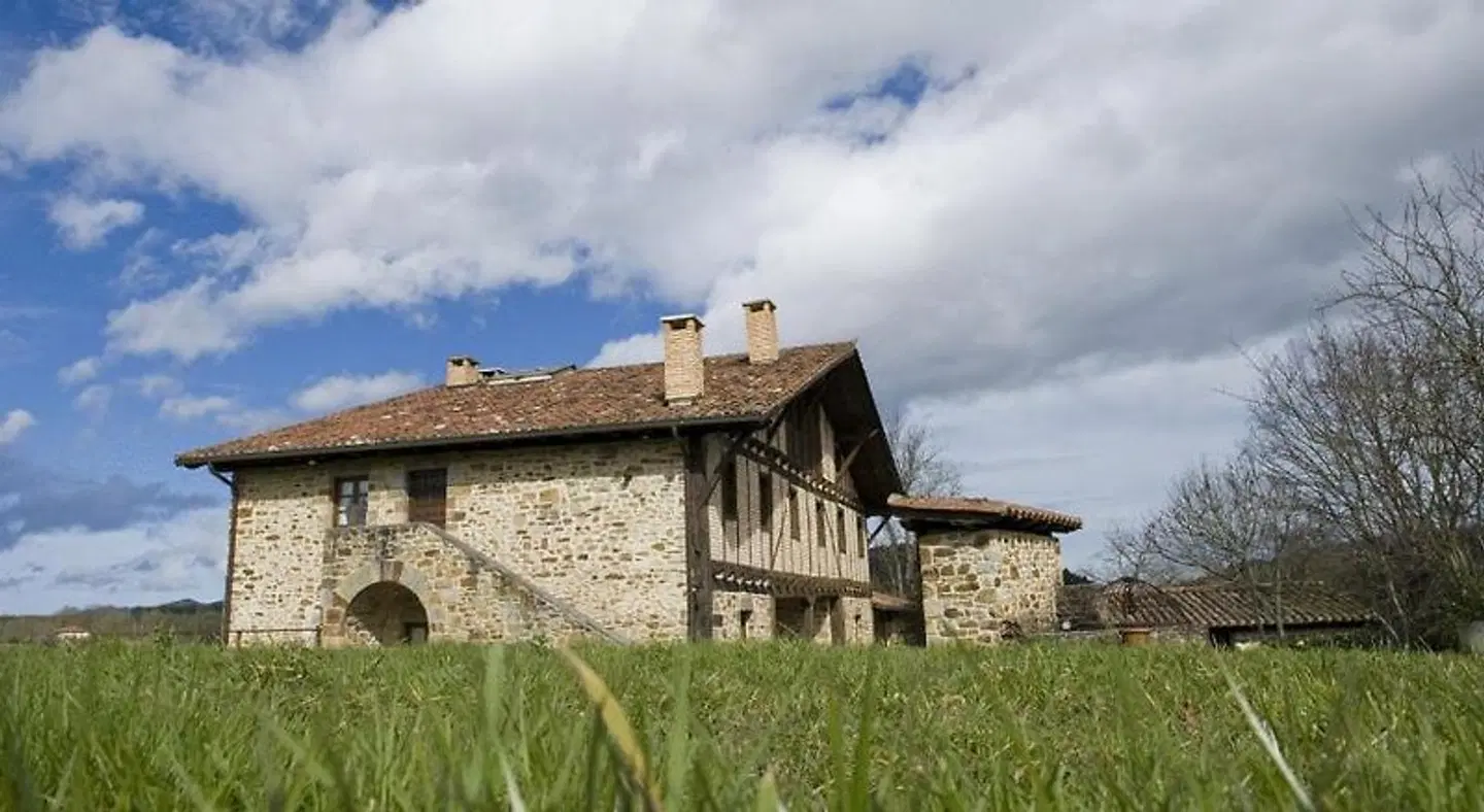 Caserio Iruaritz EXTERIOR