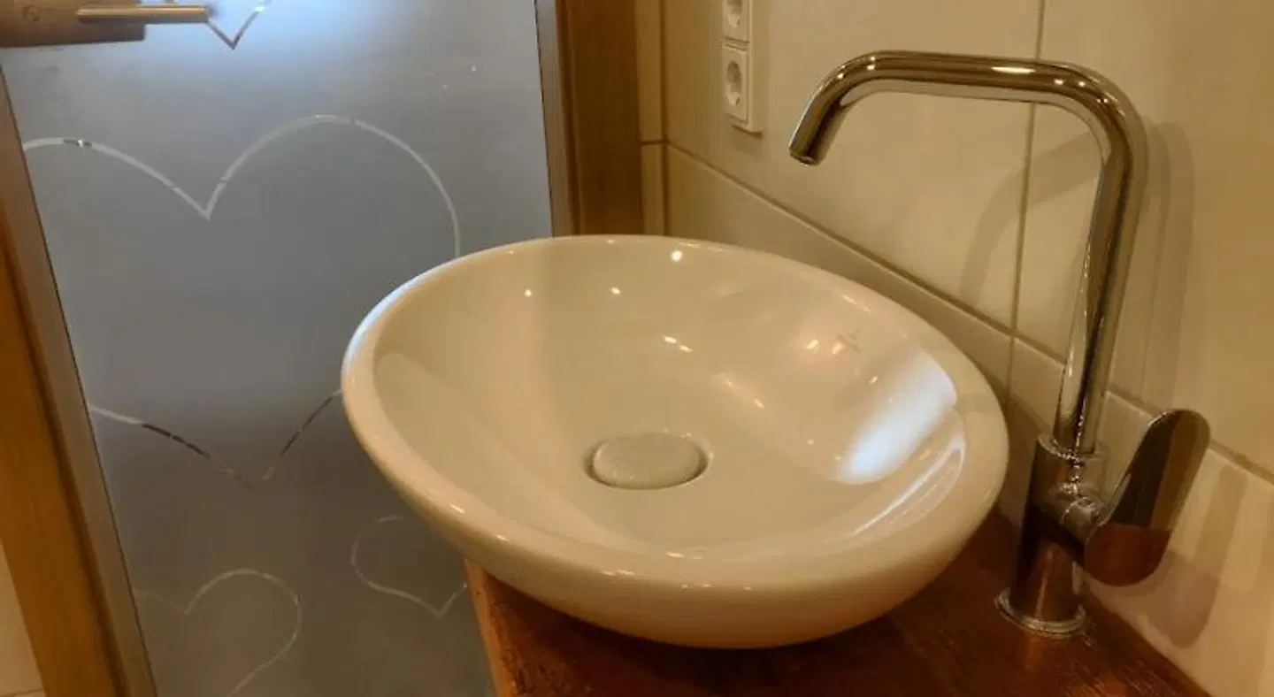 Haus Mariandl BATHROOM