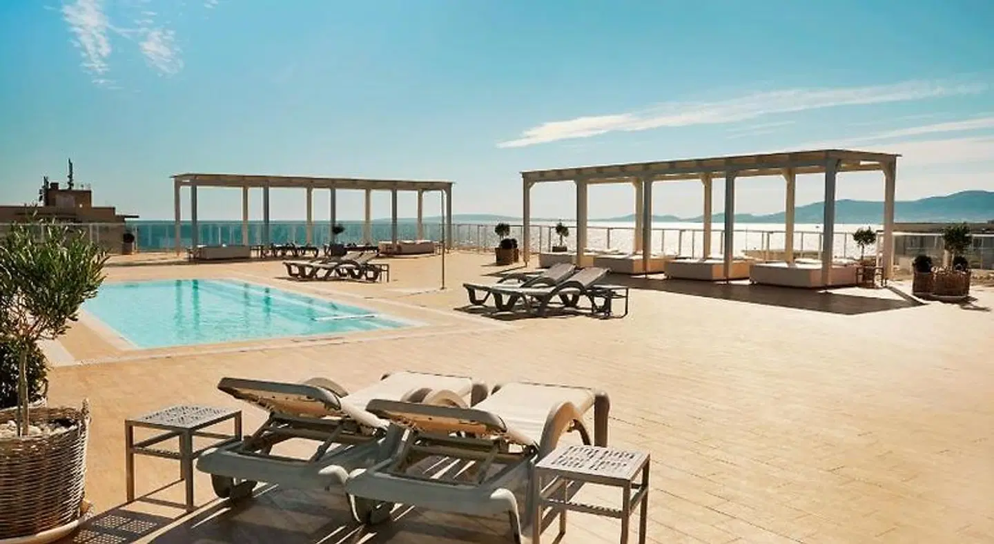 Sunprime Waterfront TERRACE