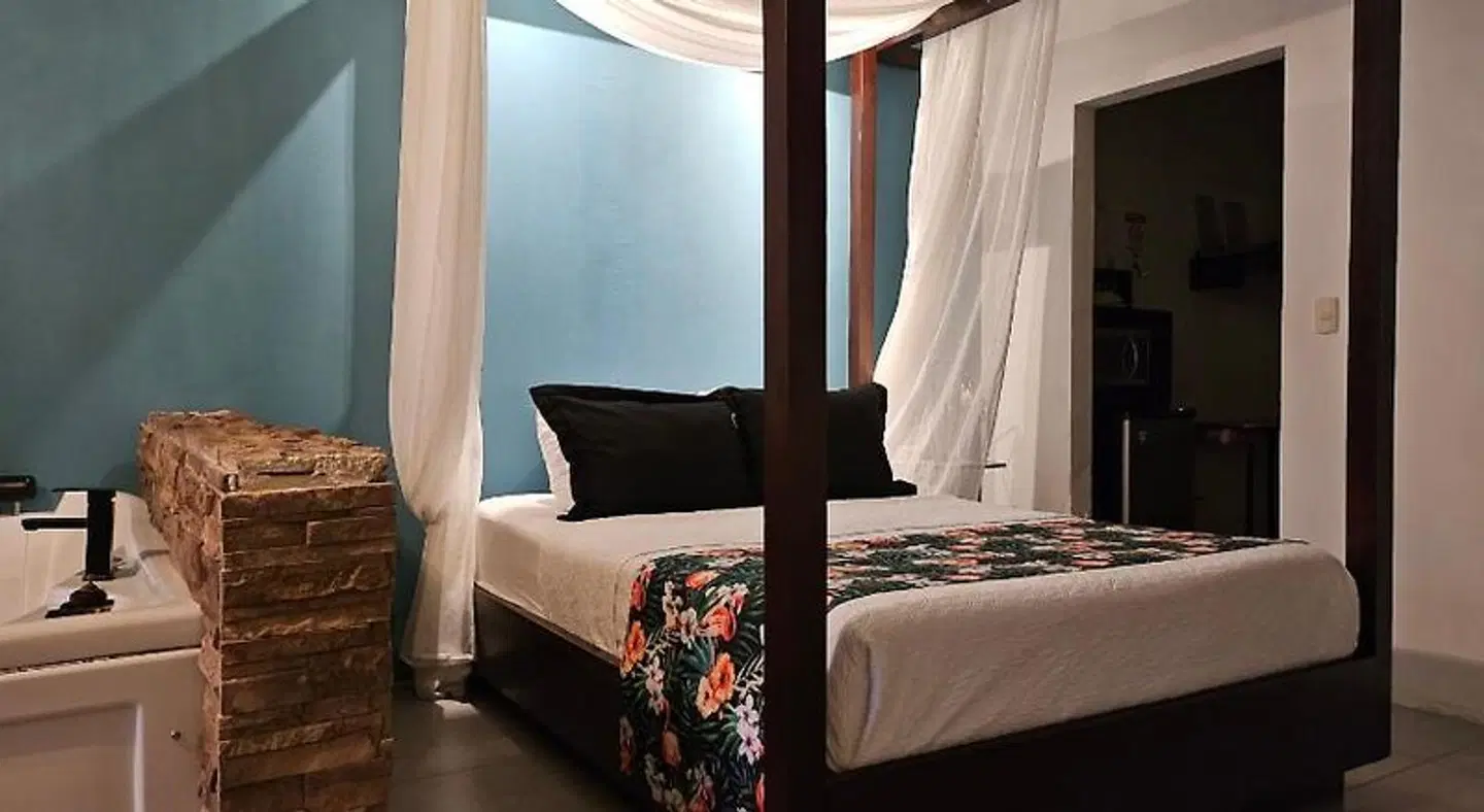 Yellow Tree Suites ROOM_EXAMPLE