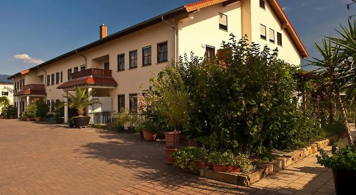 Weingut Sandwiese EXTERIOR