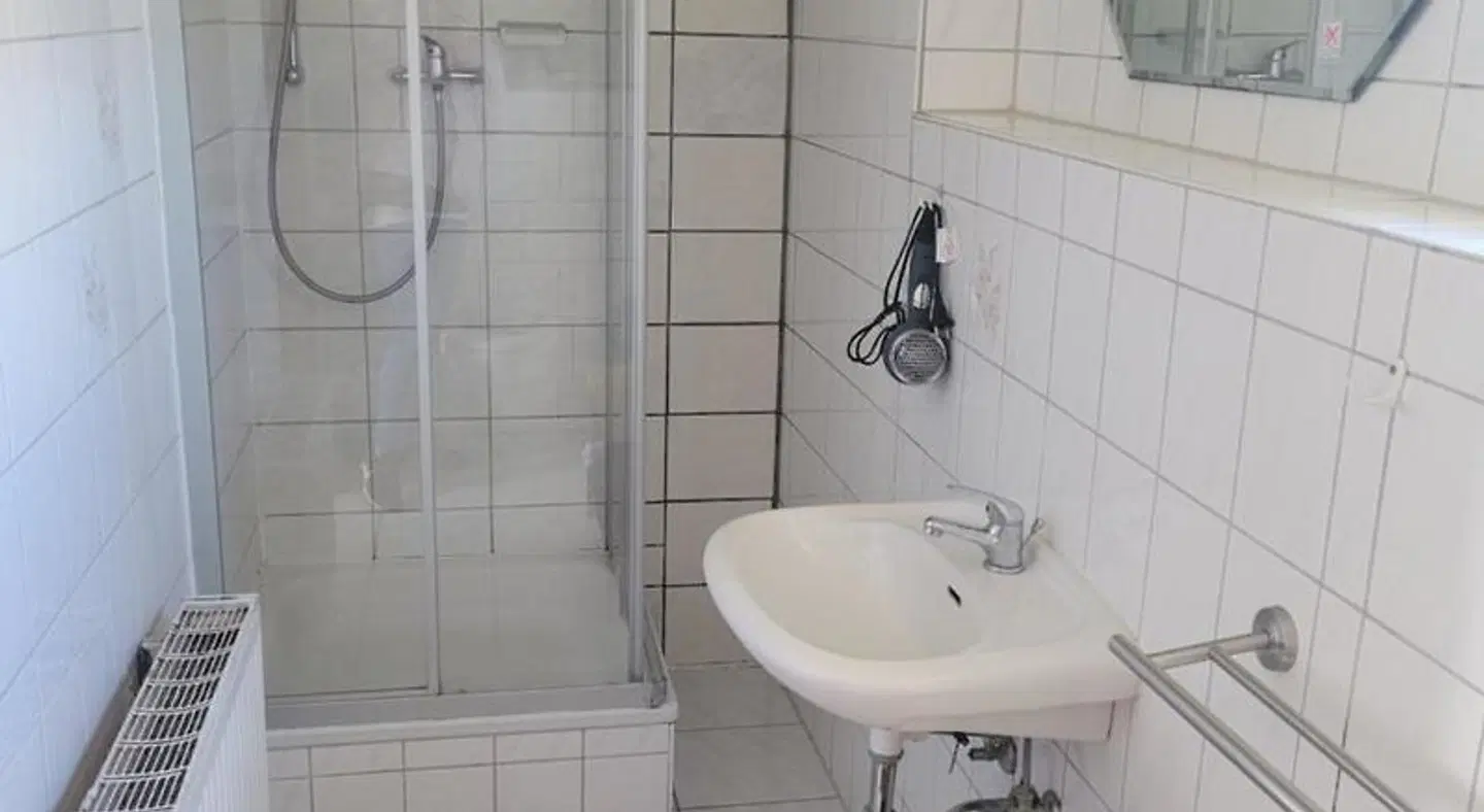 Gasthof Zum Amboss BATHROOM