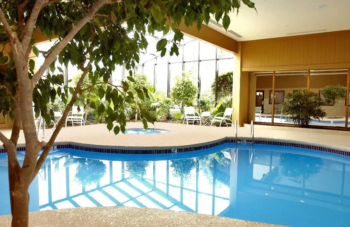 DoubleTree by Hilton Hotel Augusta INDOOR_POOL