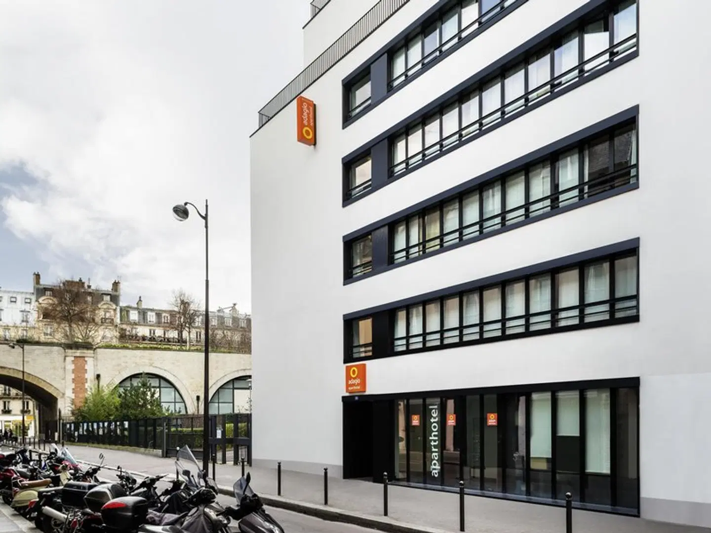Aparthotel Adagio access Paris Bastille EXTERIOR
