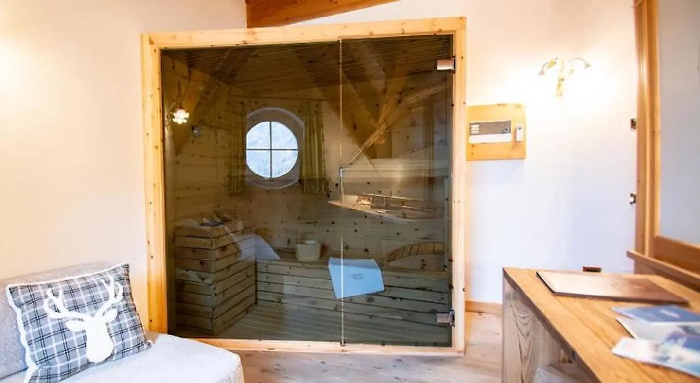 Kaiserkrone BATHROOM