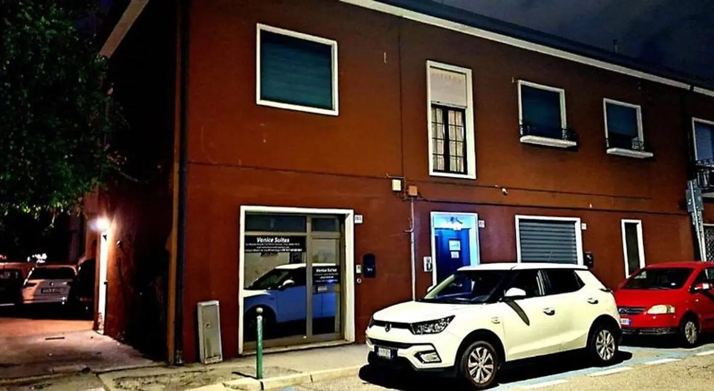 Outlet Sweet Venice EXTERIOR