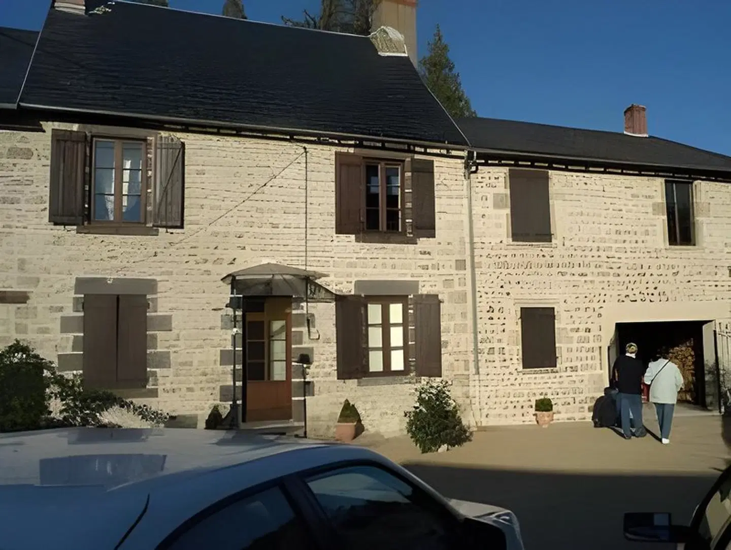 Hôtel Restaurant Le relais d'Auvergne EXTERIOR