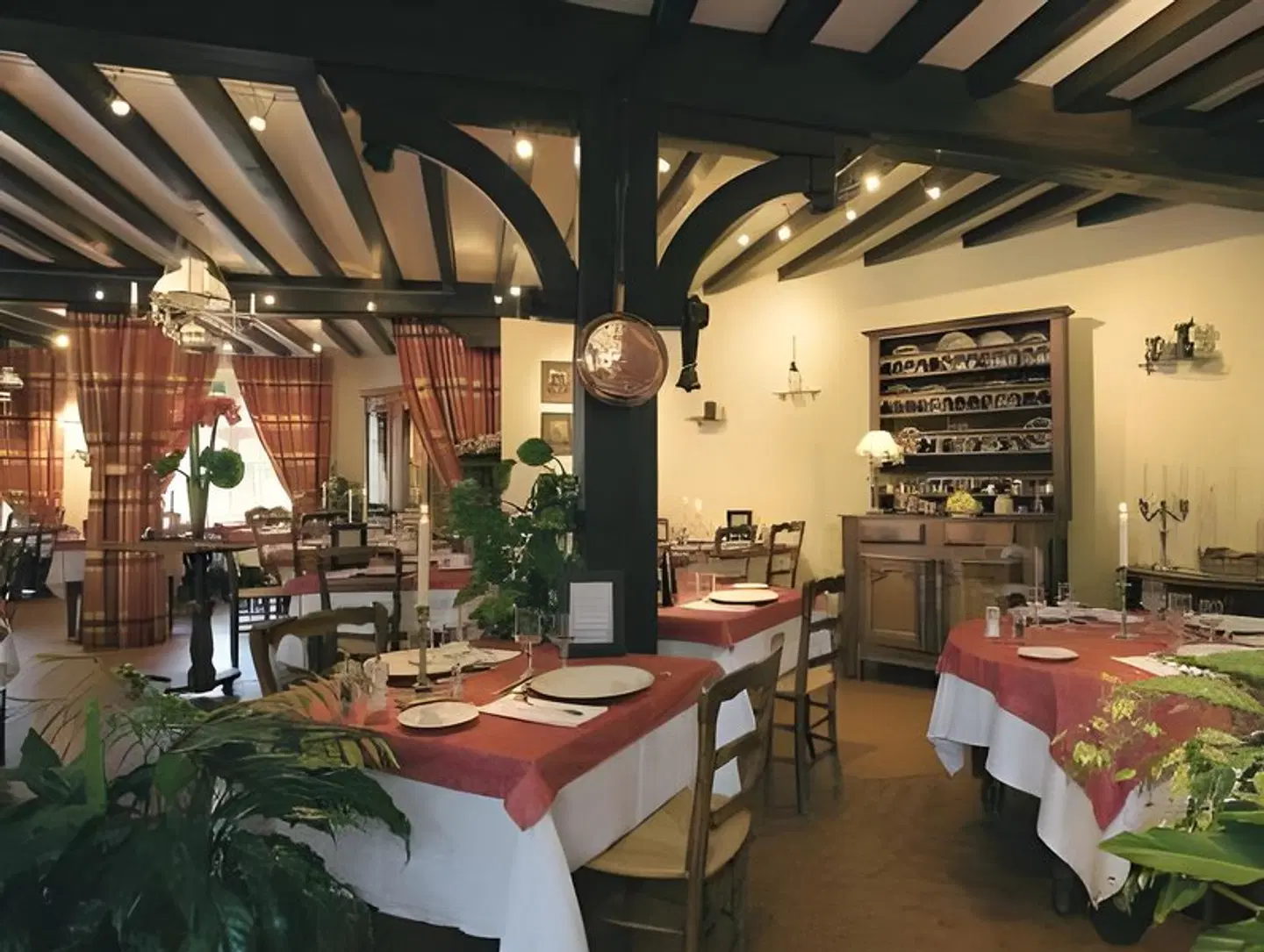Hôtel Restaurant Le relais d'Auvergne RESTAURANT