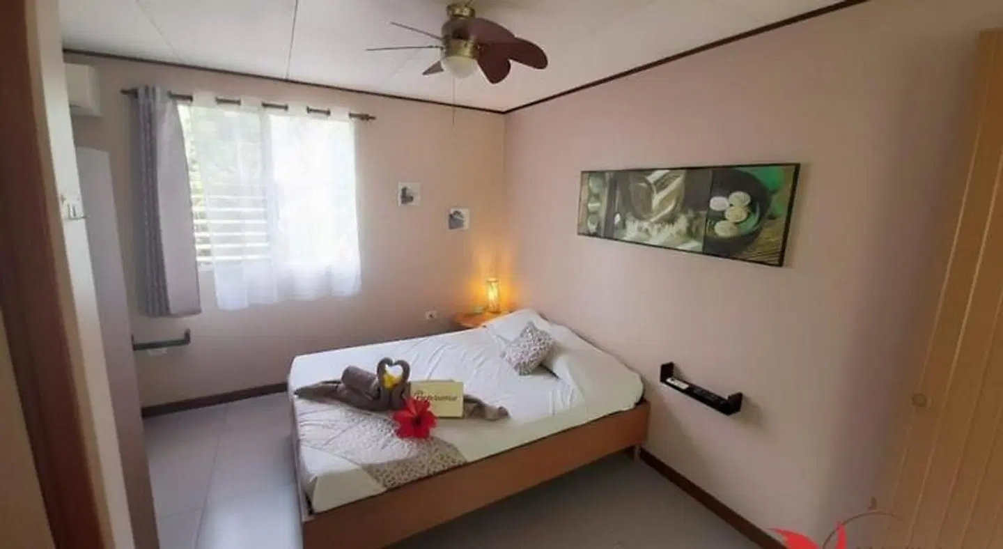 Le Colibri Rouge Hotel Cabinas - El Colibri Rojo ROOM_EXAMPLE