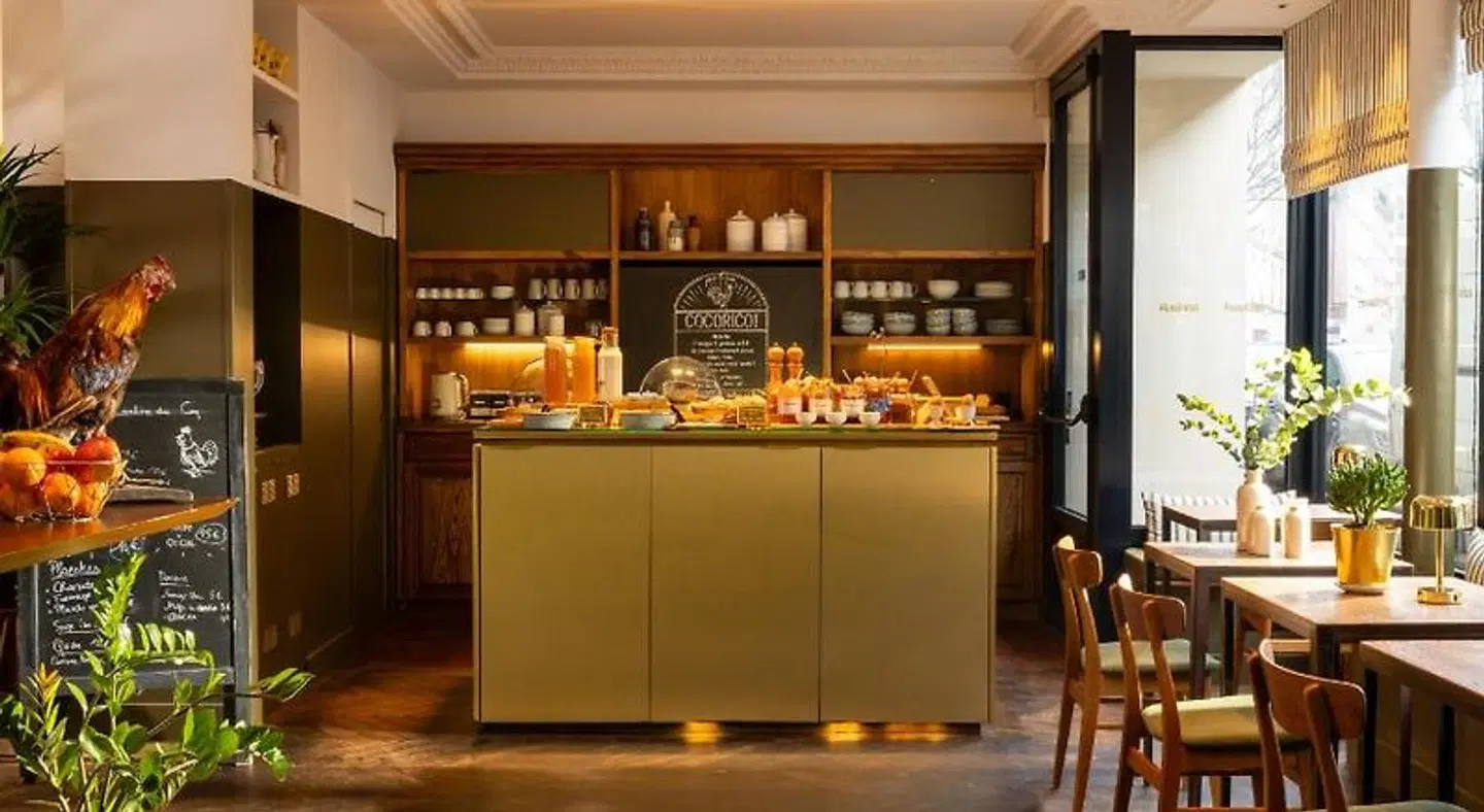 COQ HOTEL (Community of Quality) RESTAURANT