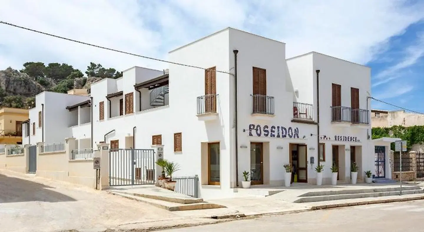 Poseidon Residence EXTERIOR
