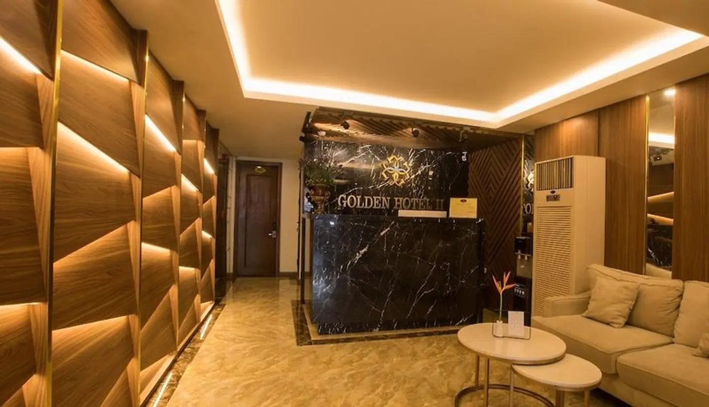 Golden Hotel 2 LOUNGE_LOBBY