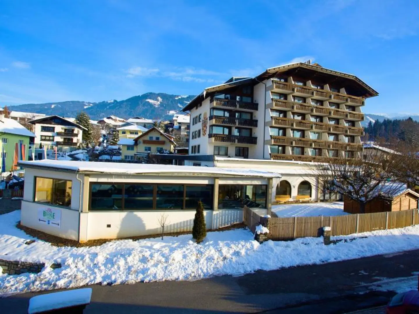 Hotel Bellevue EXTERIOR