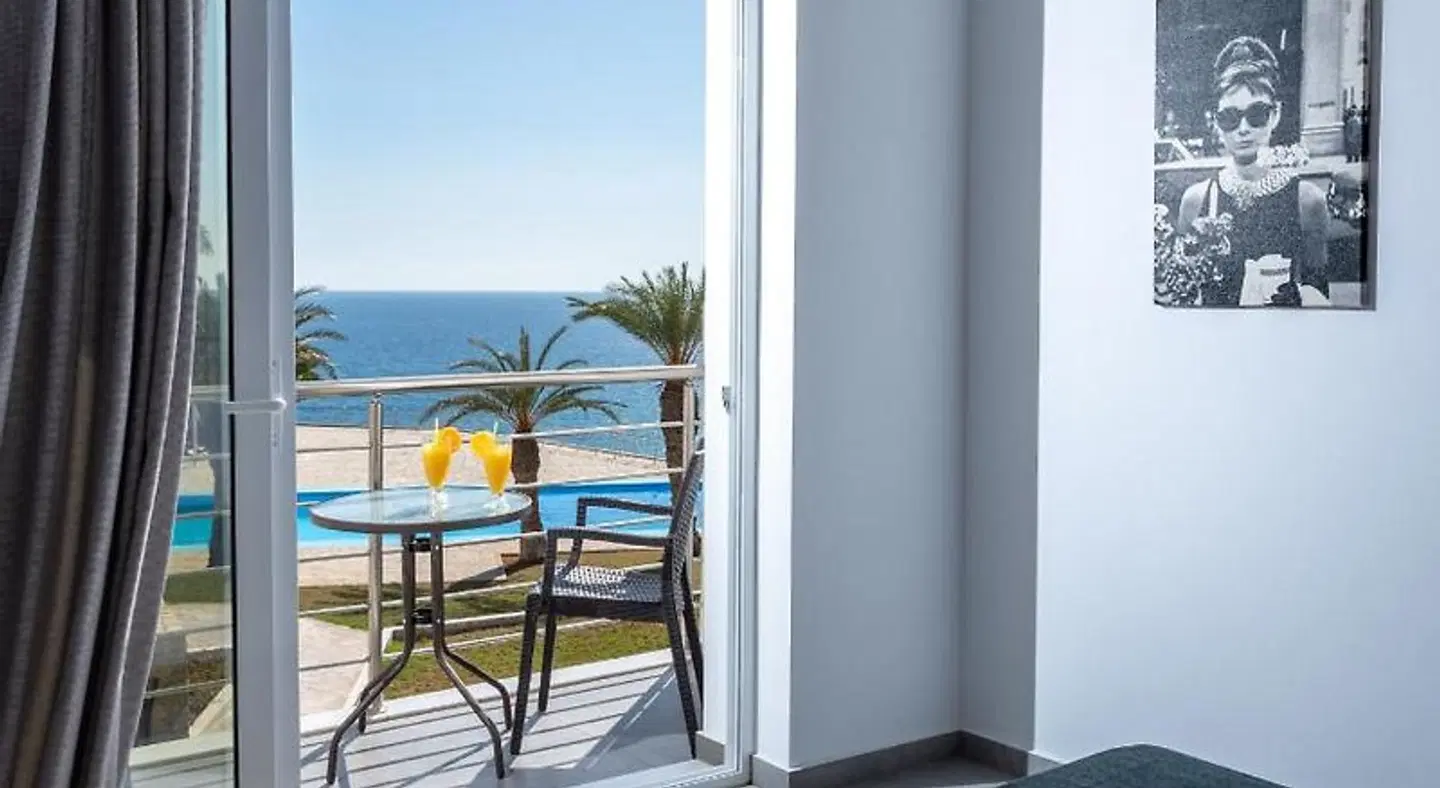 Porto Belissario TERRACE