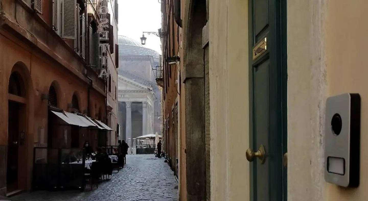 Domna Luxury Suites EXTERIOR