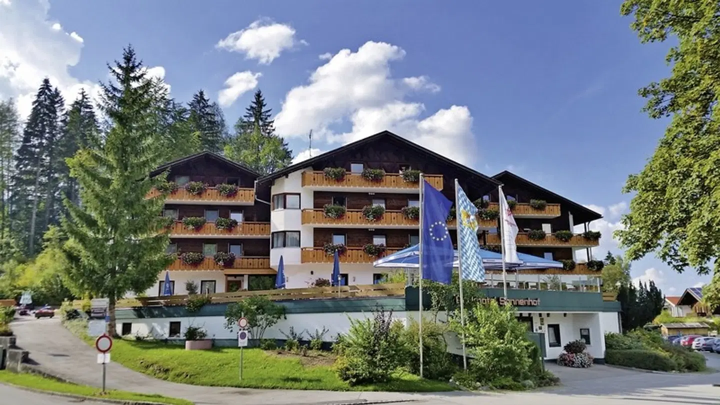 Parkhotel Sonnenhof EXTERIOR