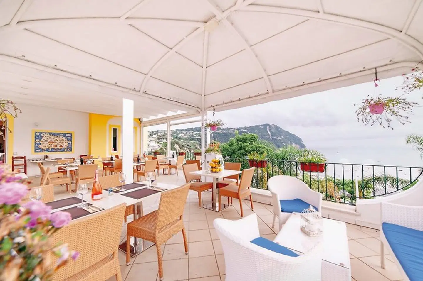 Capizzo RESTAURANT