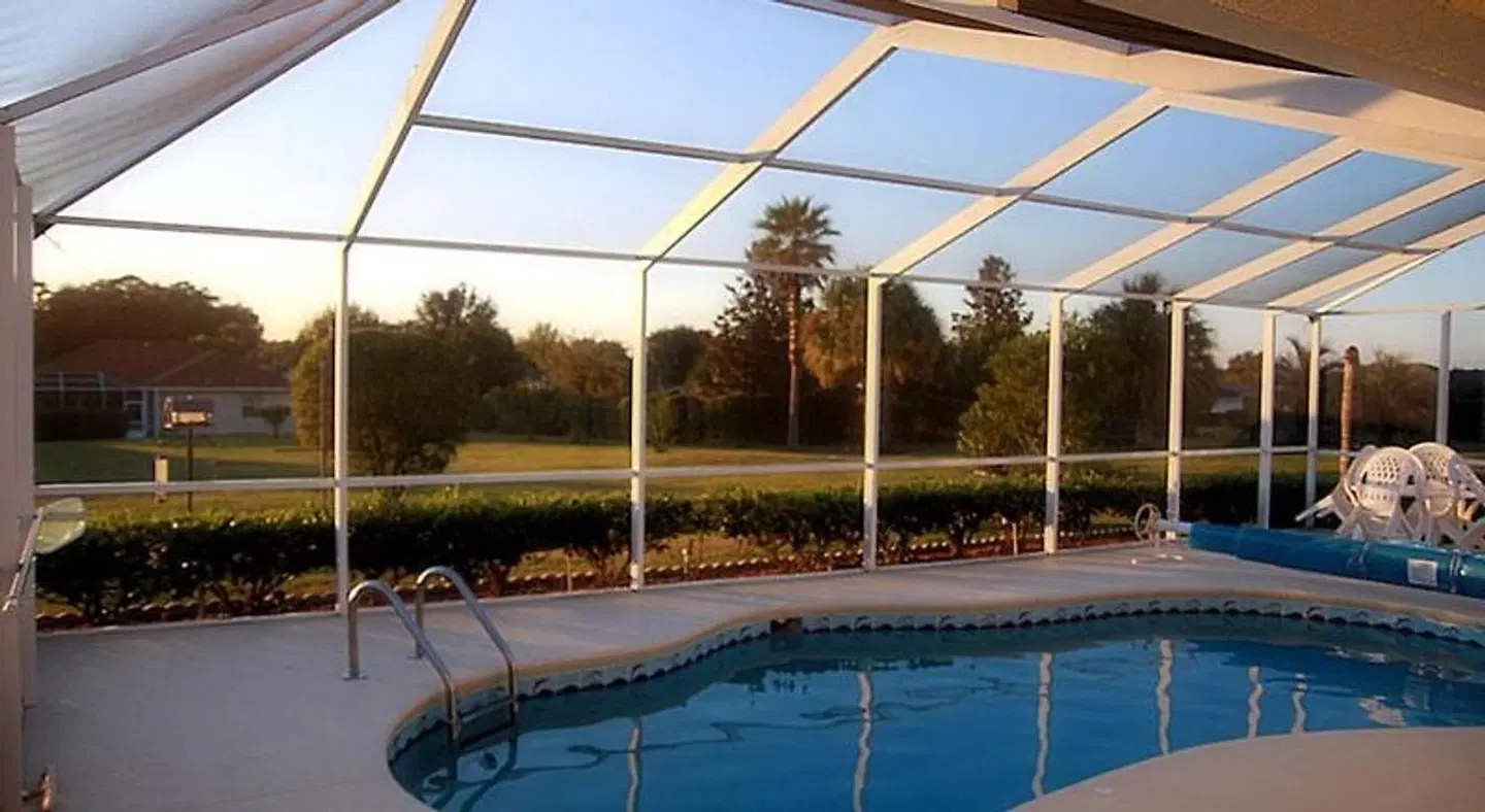 Lakeside Vacations OUTDOOR_POOL