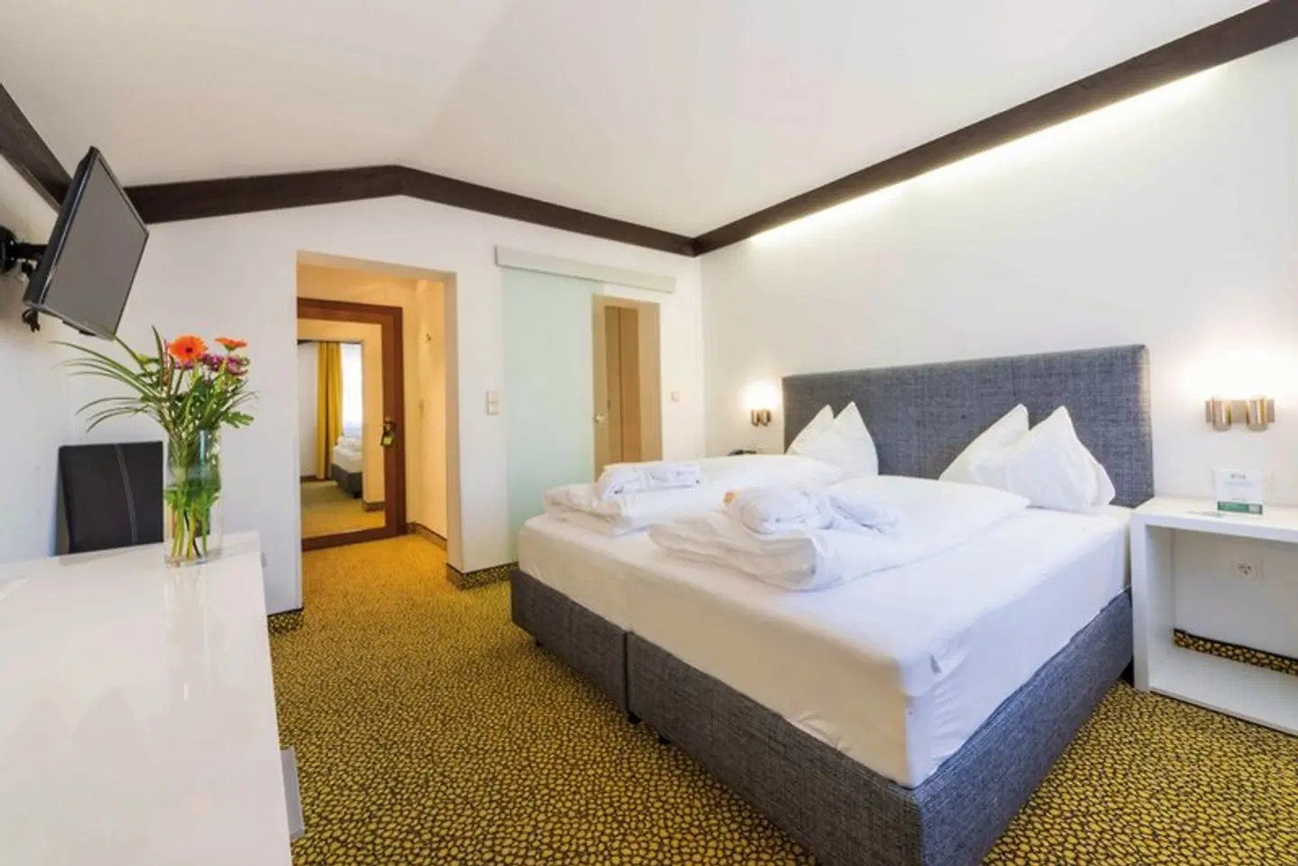 Hotel Bellevue ROOM_EXAMPLE