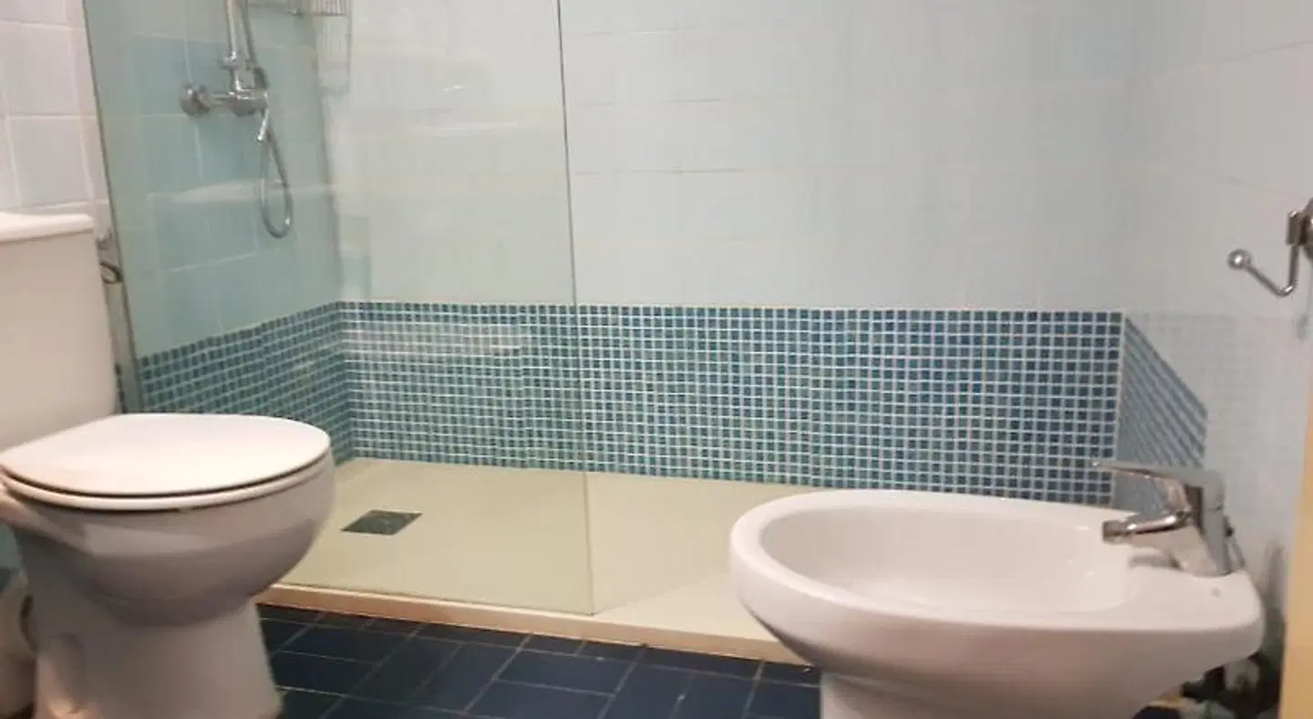 Marina Playa de Palma BATHROOM