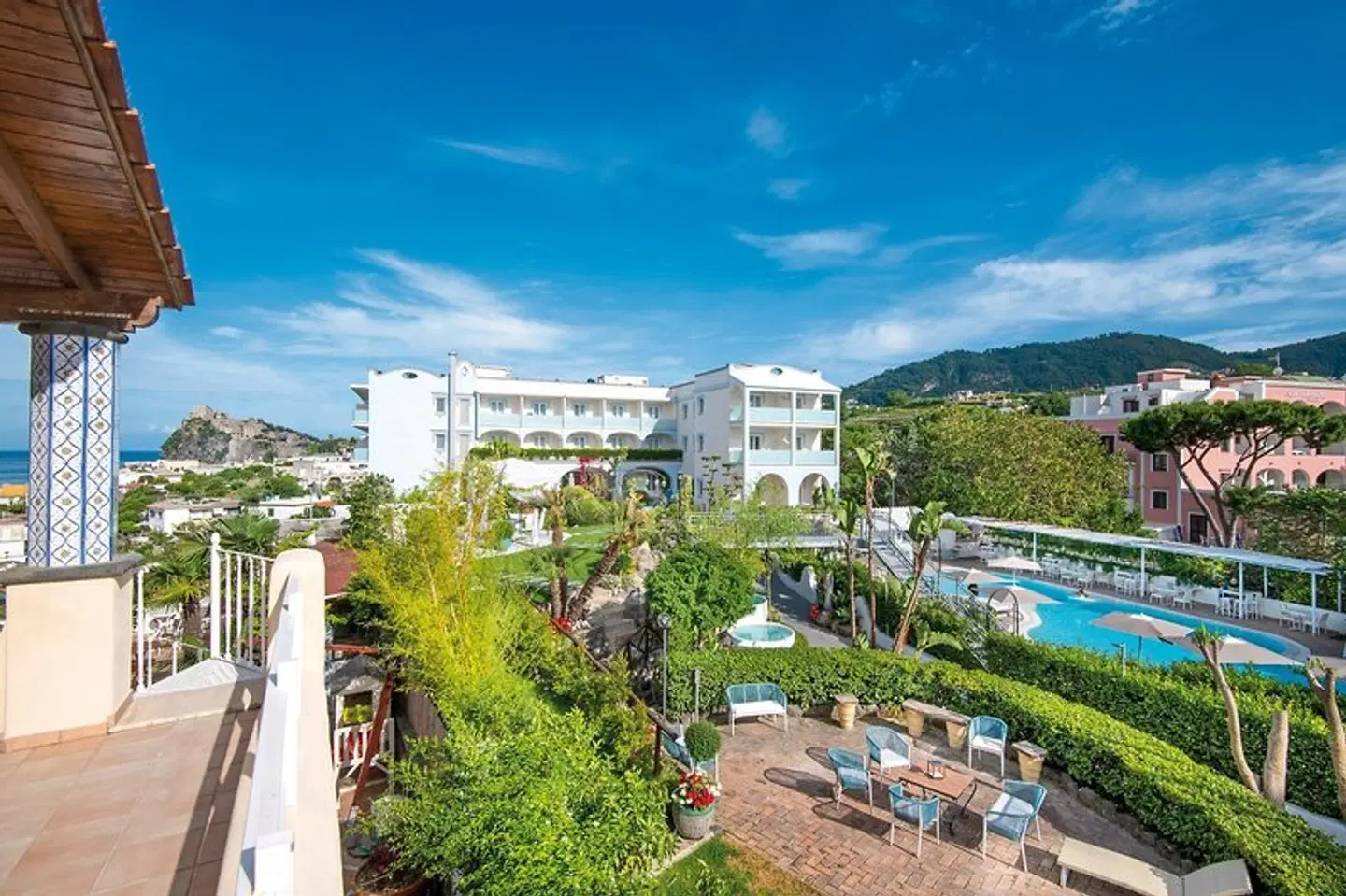 Hermitage Resort & Thermal Spa EXTERIOR