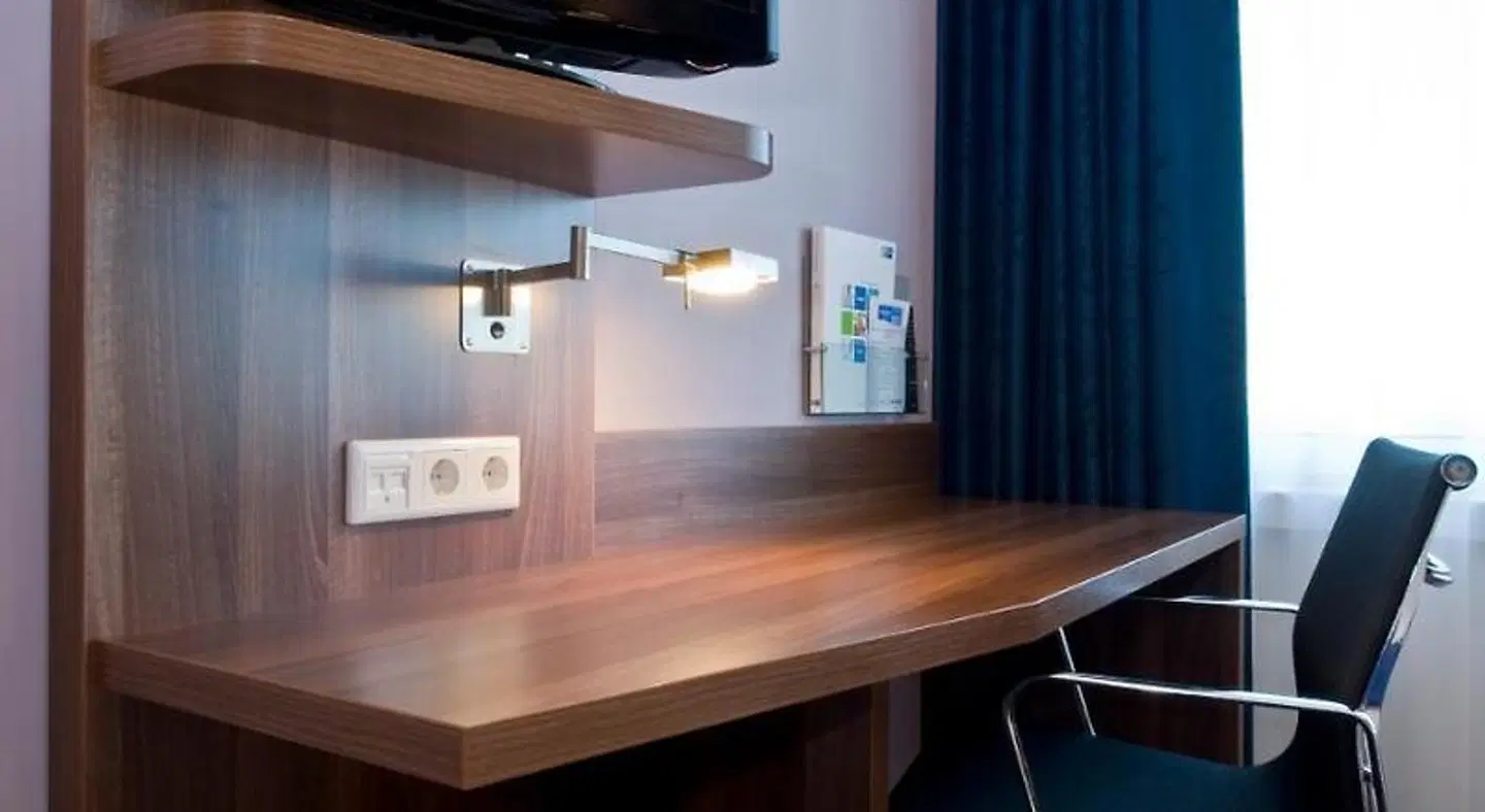 Holiday Inn Express Amsterdam - Sloterdijk Station by IHG LOUNGE_LOBBY