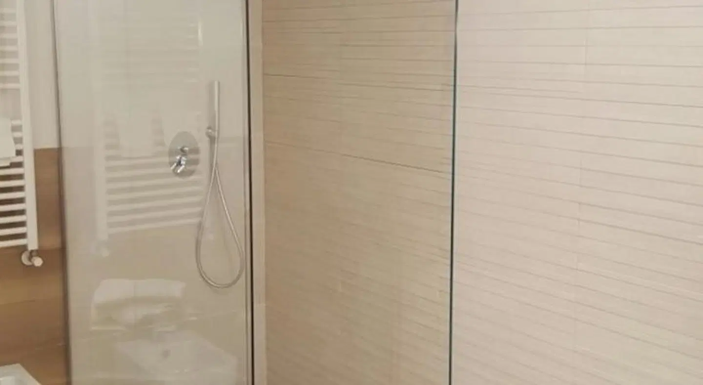 Hotel Stadio BATHROOM