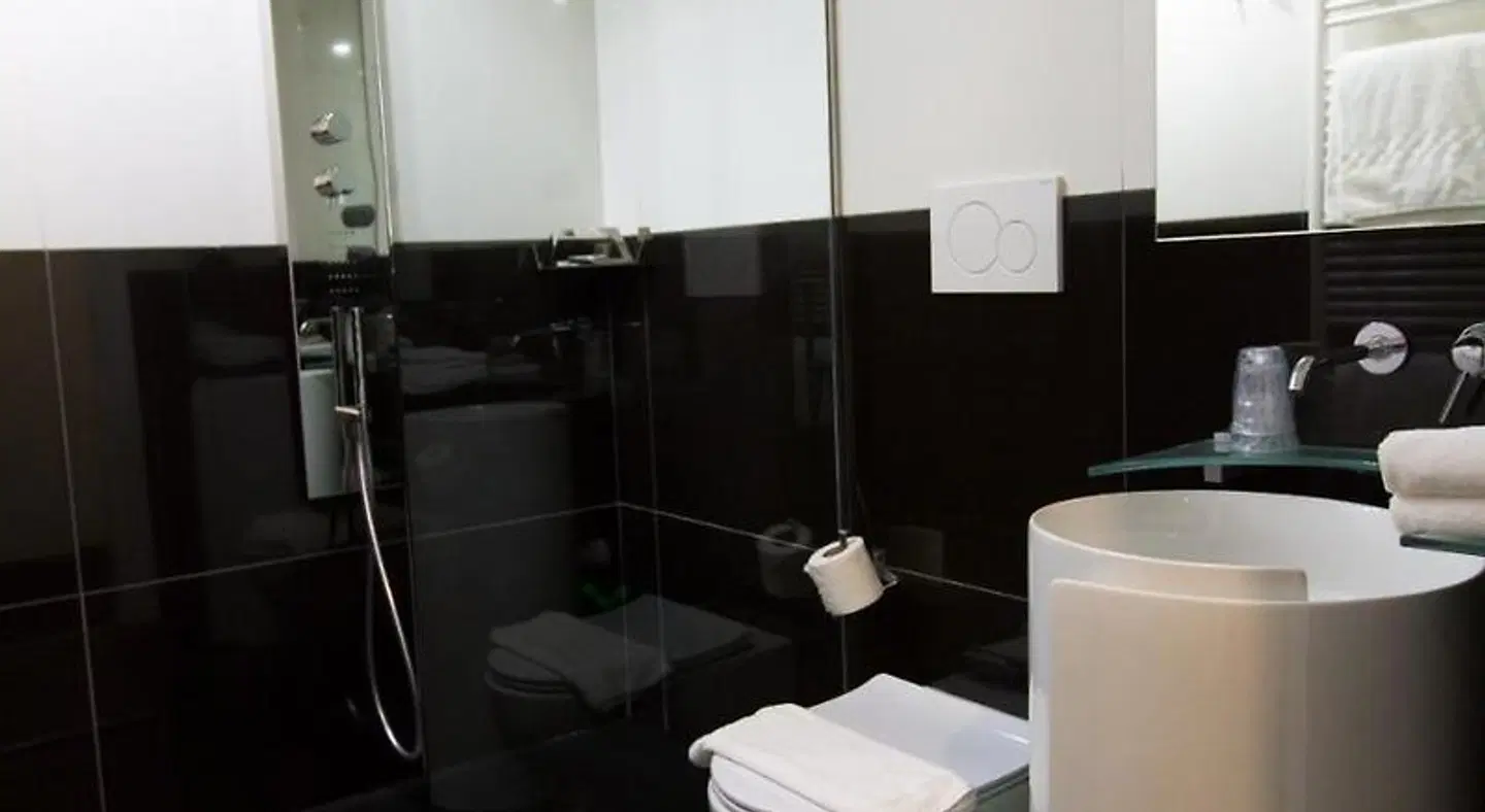 Al Campanile-Aparthotel & Suite BATHROOM