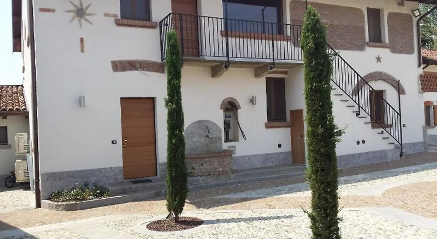 Sesmones EXTERIOR