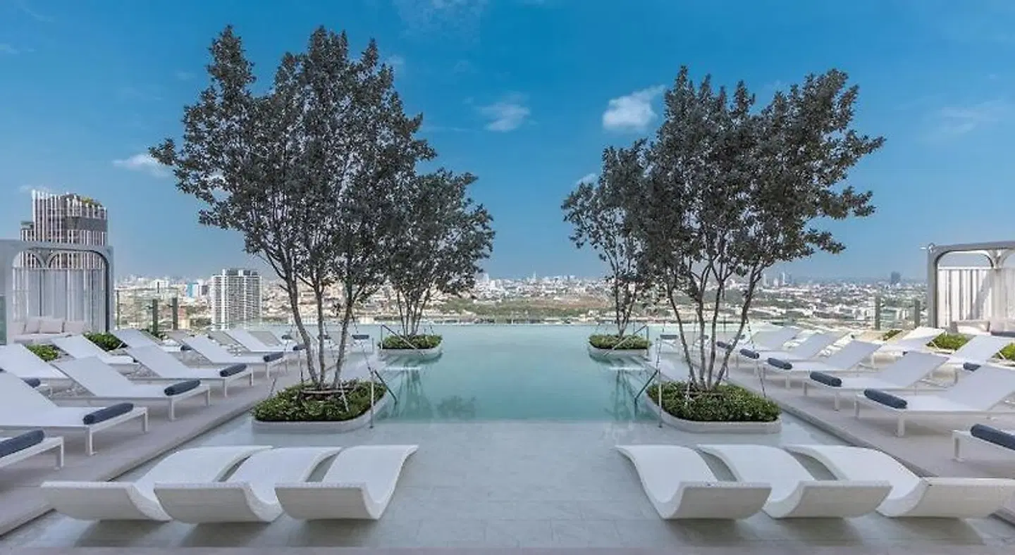 Eastin Grand Hotel Phayathai TERRACE