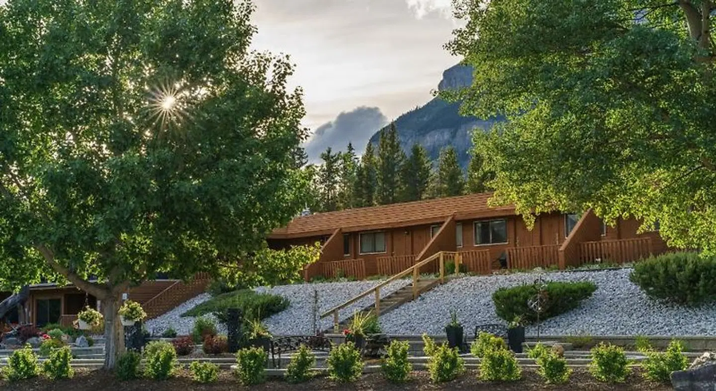 The Crossing Resort EXTERIOR