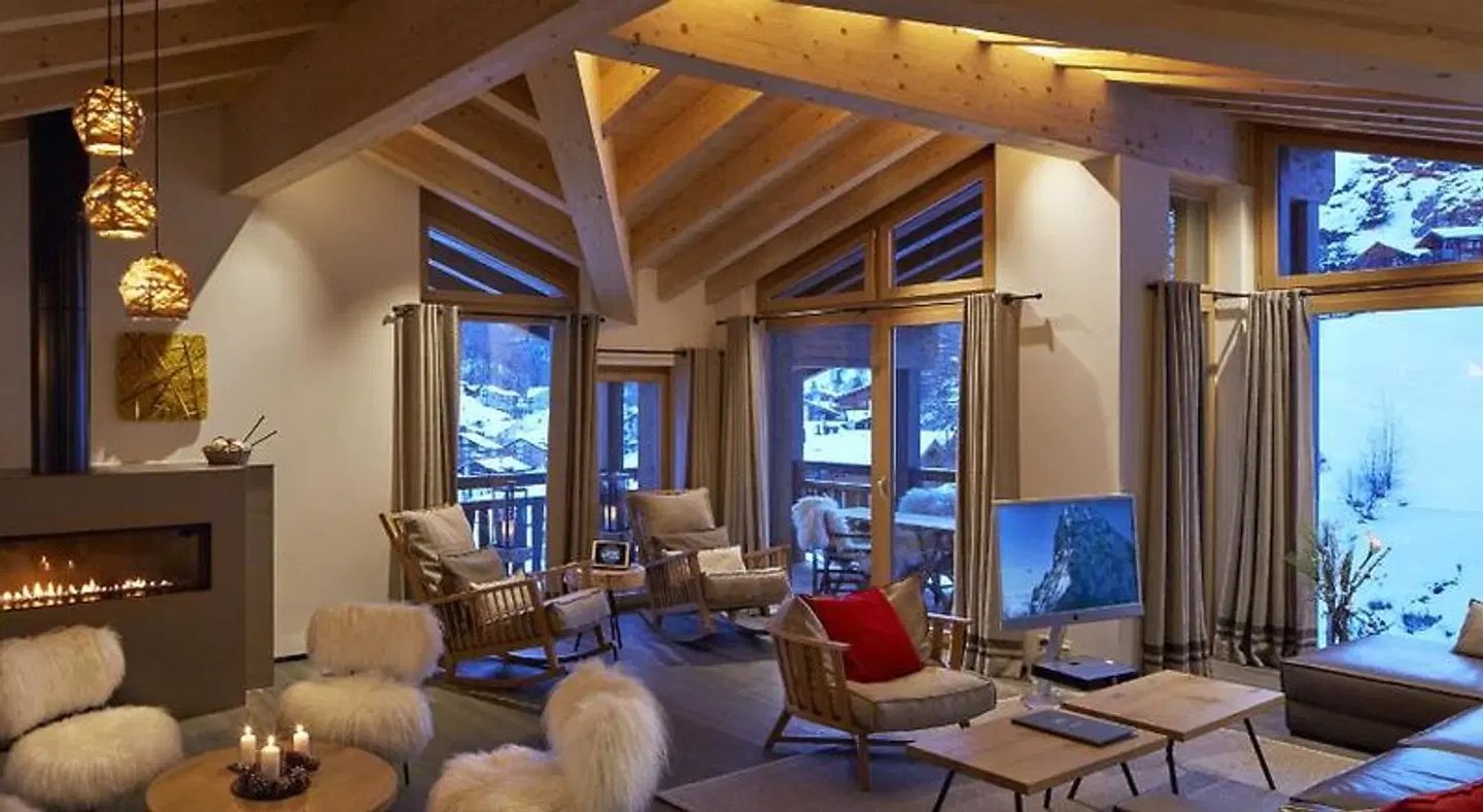 La Vue Luxury Living Apartments LOUNGE_LOBBY