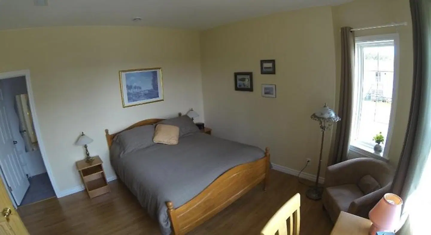 The Fiddle and the Sea Bed and Breakfast ROOM_EXAMPLE